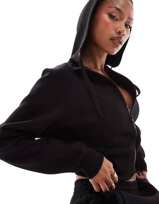 4505 Cropped Performance Hoodie In Black