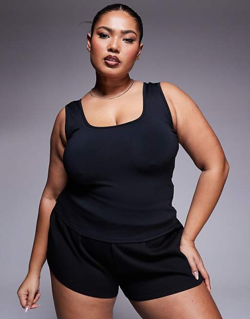 4505 Curve Icon active slightly cropped vest in black