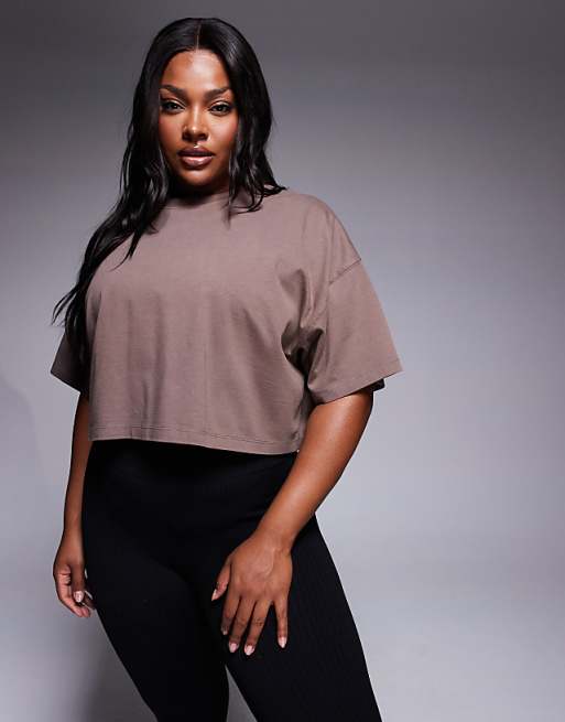 4505 Curve Icon heavyweight cotton cropped t-shirt with quick dry finish in washed taupe