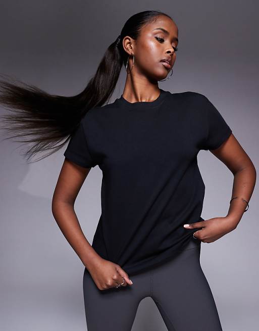 4505 Icon cotton boxy t-shirt with quick dry finish in black