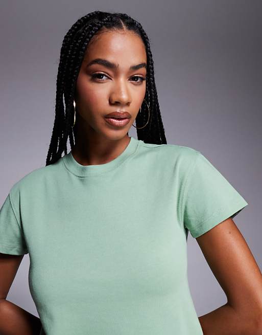 4505 Icon cotton boxy t-shirt with quick dry finish in matcha