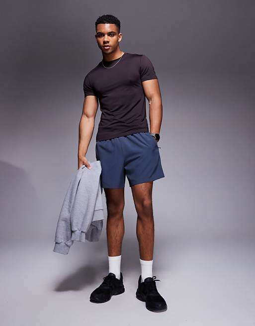 4505 Icon Quick Dry Muscle Fit Training T-shirt In Coffee