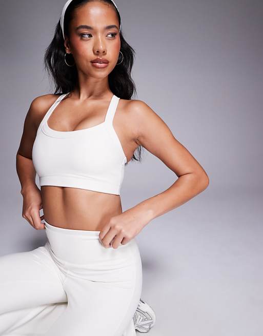 4505 Icon soft touch medium support square neck sports bra in buttermilk