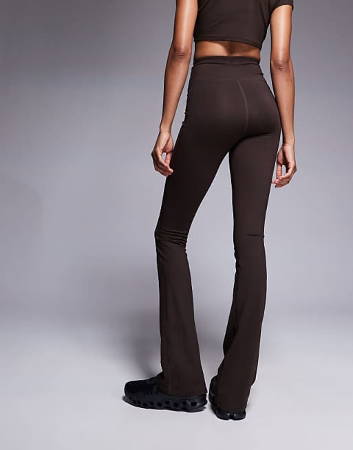 4505 Tall Icon Soft Touch High Waist Slim Kick Yoga Legging In Chocolate