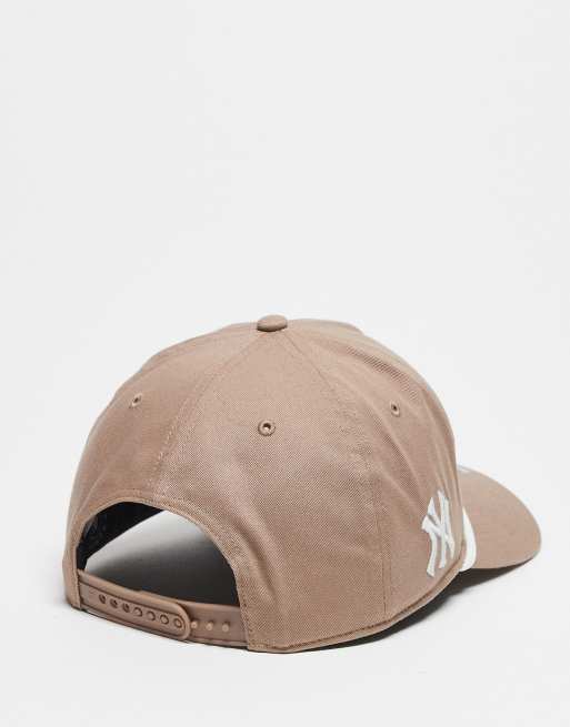 47 Brand NY Yankee Bubble Script Detail Hitch Cap In Beige