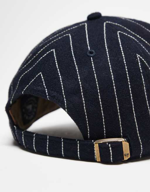 47 Brand NY Yankees Clean Up Cap With Contrast Stripe Detail In Navy