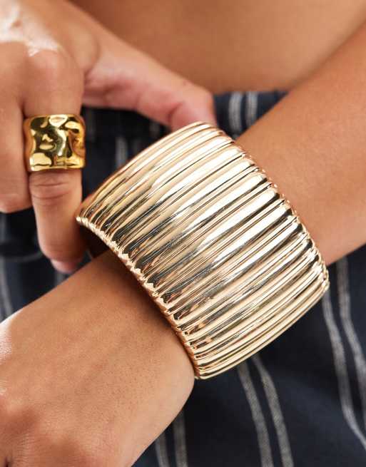 Accessorize Large Statement Ribbed Bangle In Gold