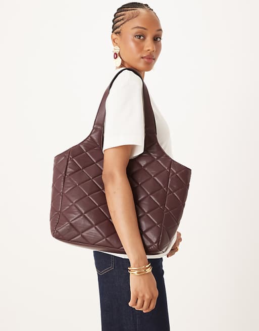 Accessorize quilted shoulder bag in burgundy
