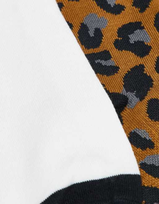 Adidas Originals 2 Pack Crew Socks In Leopard