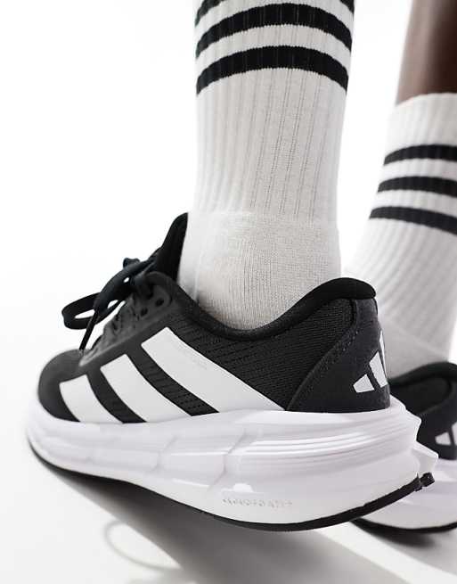 Adidas Running Questar 3 Trainers In Black