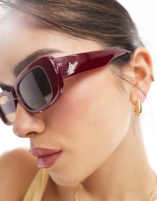 AIRE Ceres Rectangle Sunglasses In Burgundy