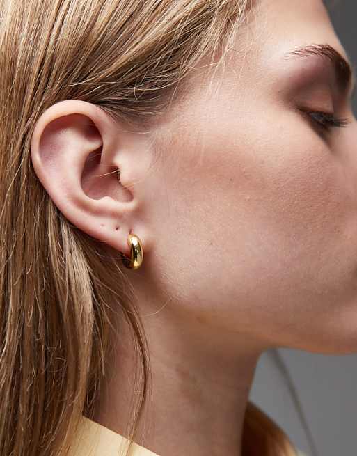 ARKET small chunky huggie hoop earrings in gold plated brass