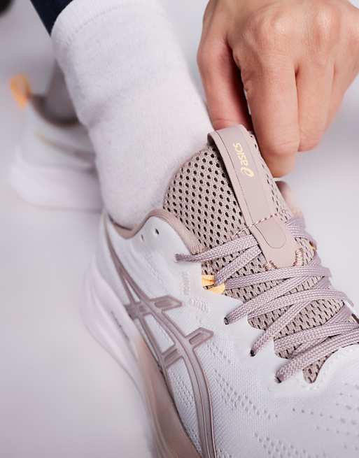 Asics Gel-Pulse 16 Running Trainers In White And Dusty Pink