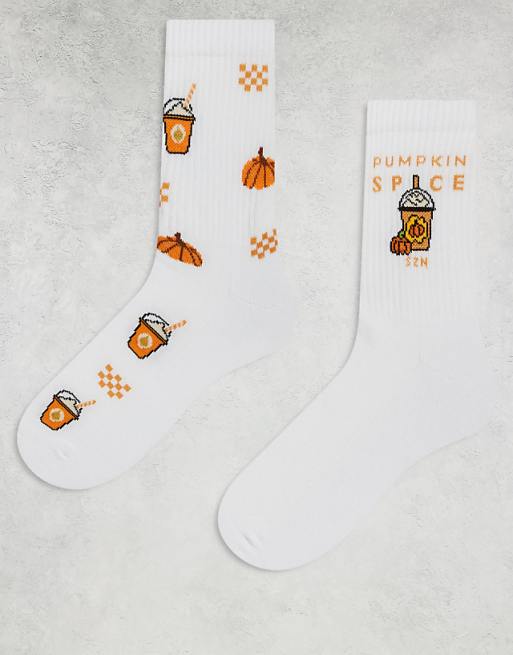 DESIGN 2 pack socks pumpkin spice graphic in white