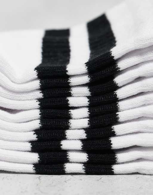 DESIGN 5 Pack Sports Socks In White With Black Stripe