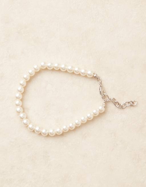 DESIGN 6mm Glass Faux Pearl Beaded Bracelet In White