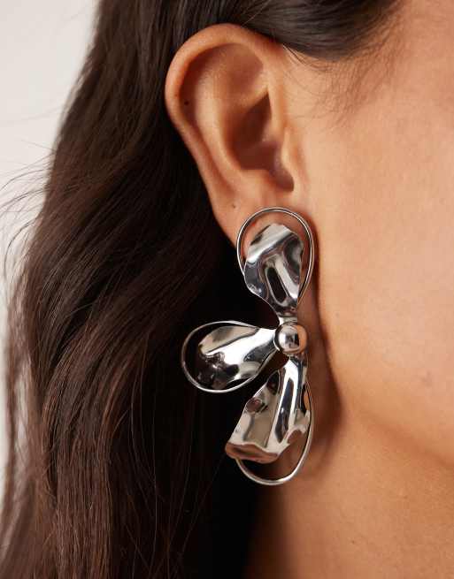 DESIGN Asymetric Stud Earrings With Textured Metal Half-flower Design In Silver Tone
