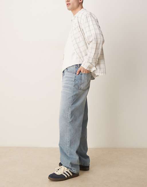 DESIGN Baggy Jeans In Light Wash Blue