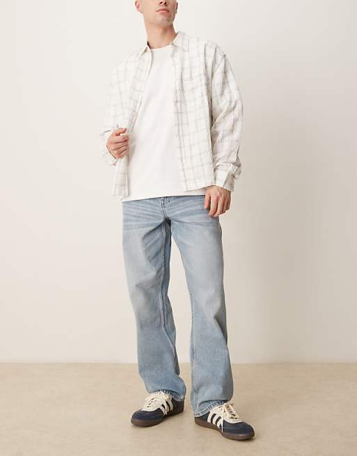 DESIGN baggy jeans in light wash blue