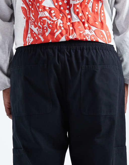 DESIGN Baggy Pull On Cargo Trousers In Black