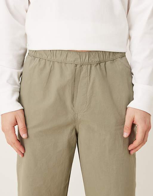 DESIGN Baggy Pull On Trouser In Green