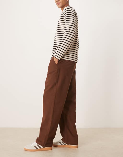 DESIGN Baggy Trouser With Elasticated Waist In Brown