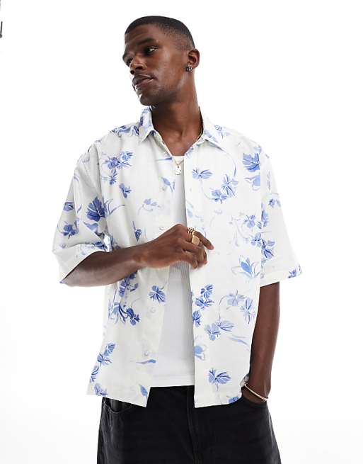 DESIGN boxy half sleeve regular shirt with flower print in white