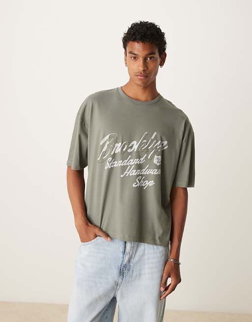 DESIGN boxy oversized t-shirt with city applique in khaki