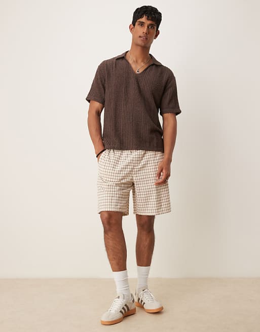 DESIGN Boxy Relaxed Polo With Open Collar In Brown Texture