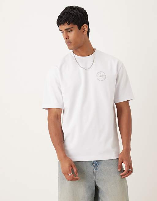 DESIGN breatheMAX™ heavyweight relaxed t-shirt with city graphic in white