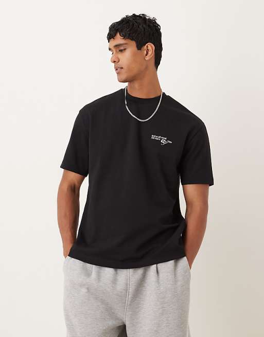 DESIGN breatheMAX™ heavyweight relaxed t-shirt with text graphic in black