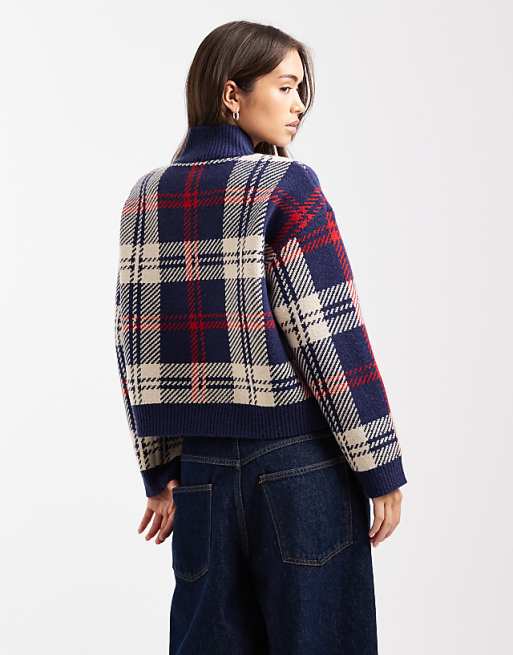 DESIGN Checked Feliz Navidad Boxy High V Jumper In Navy