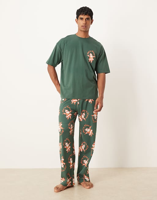 DESIGN Christmas Pyjama Set With Vintage Santa Graphic In Green