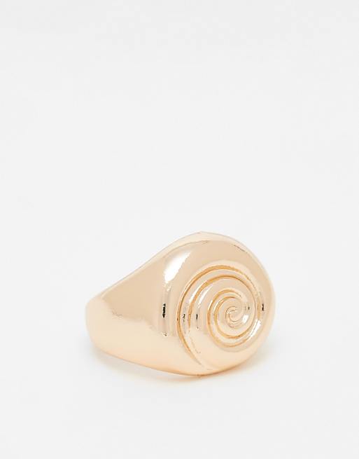 DESIGN chunky shell ring in gold tone