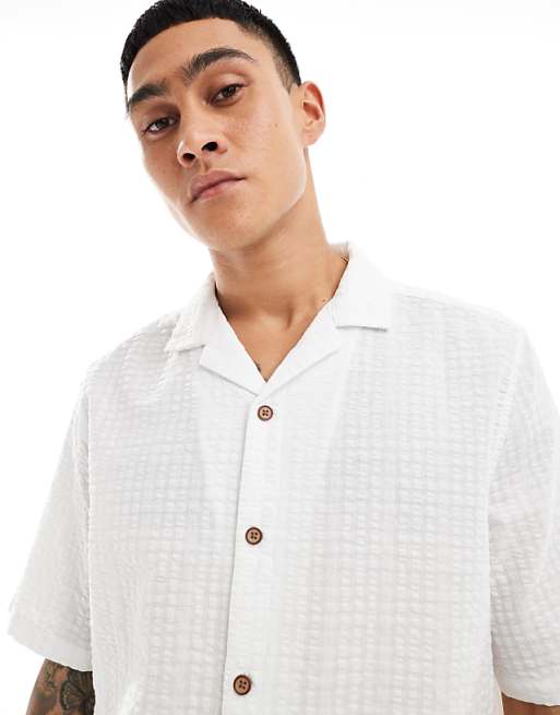 DESIGN Co-ord 90s Oversized Short Sleeve Shirt In Seersucker Texture In White