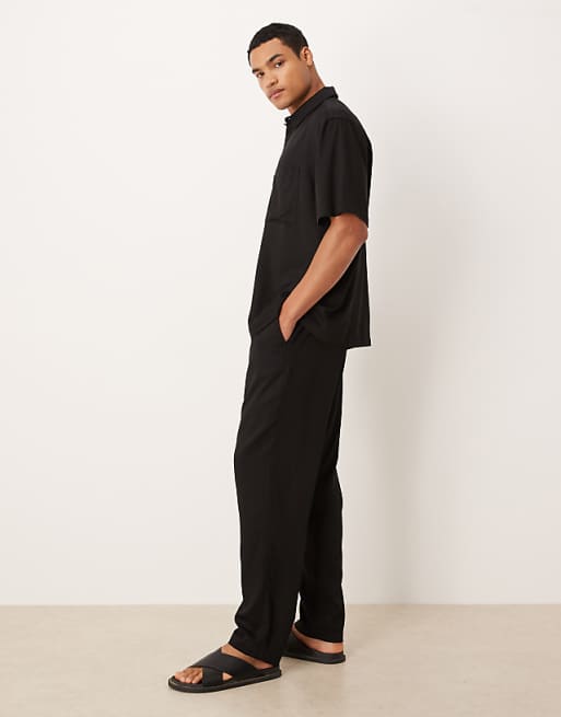 DESIGN co-ord in black