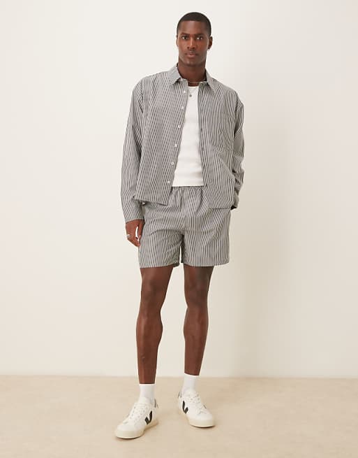 DESIGN co-ord stripe short in grey