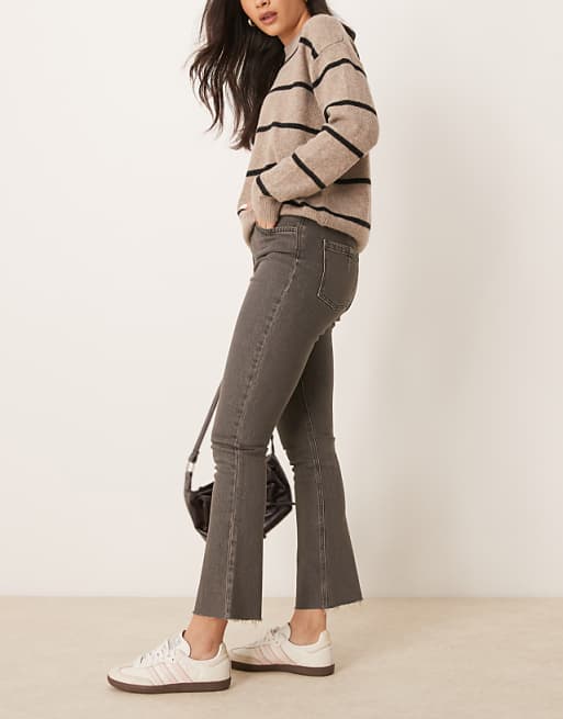 DESIGN Cropped Kick Flare Jean In Brown Overdye