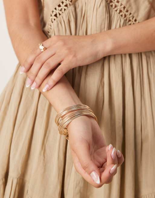 DESIGN Cuff Bracelet With Curved Wire Design In Gold Tone