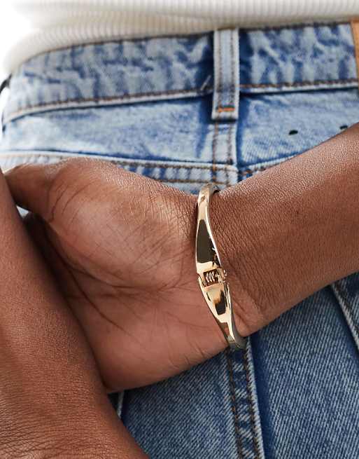 DESIGN Cuff Bracelet With Wrap Around Design In Gold Tone