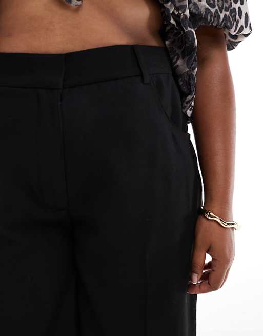 DESIGN Curve Relaxed Straight Leg Trousers With 5 Pocket Detail In Black