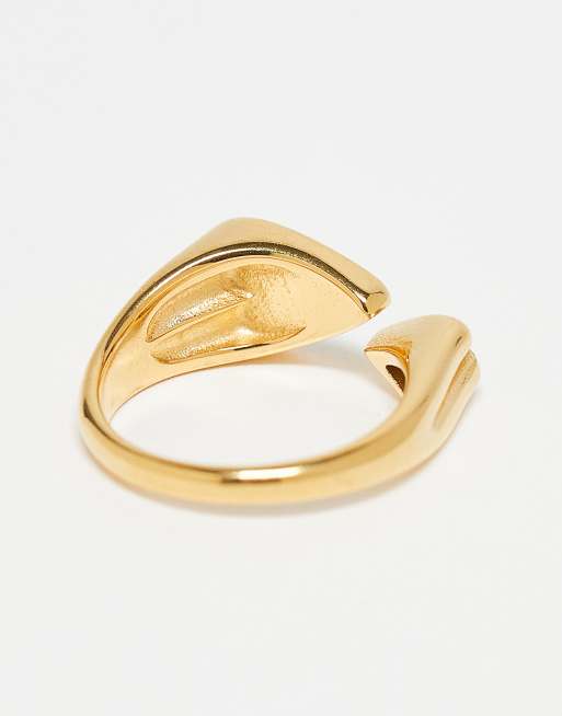DESIGN Curve Waterproof Stainless Steel Ring With Heart Detail In Gold Tone