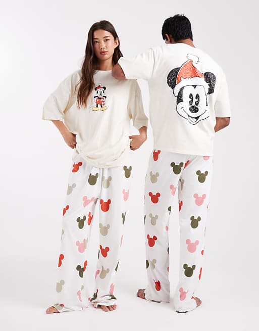 DESIGN Disney pyjama set with Christmas Mickey Mouse graphic in cream