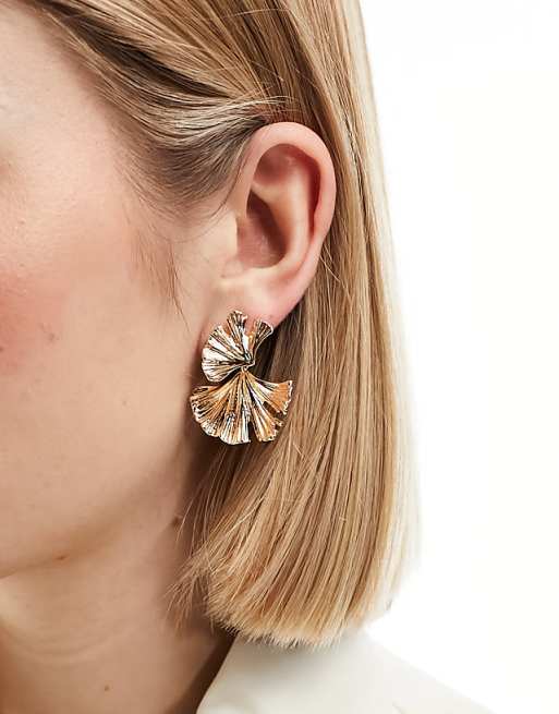 DESIGN drop earrings with textured leaf design in gold tone