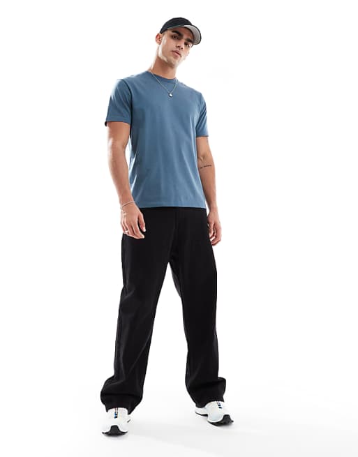 DESIGN Essentials Crew Neck T-shirt In Blue