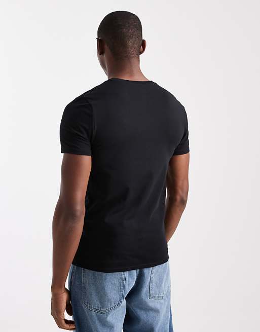 DESIGN Essentials Muscle Fit T-shirt In Black