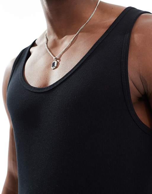 DESIGN Essentials Muscle Fit Vest In Black Rib