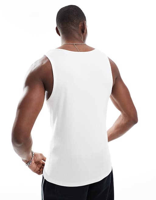 DESIGN Essentials Muscle Fit Vest In White Rib