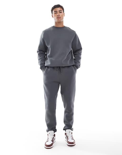 DESIGN essentials slim jogger in dark grey