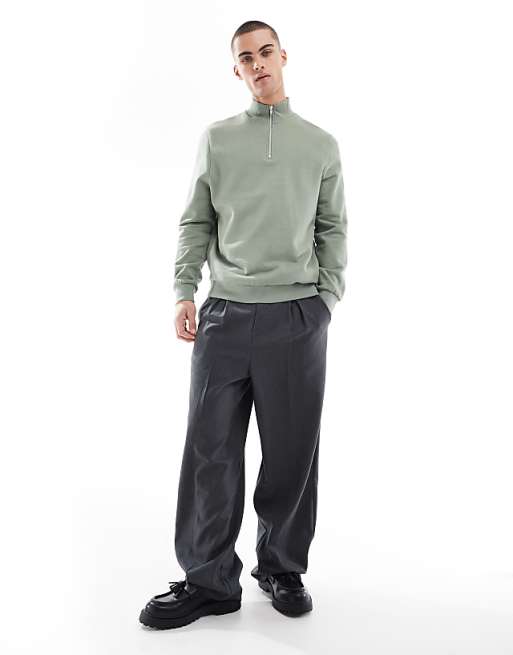 DESIGN Essentials Sweatshirt With Quarter Zip In Mid Green